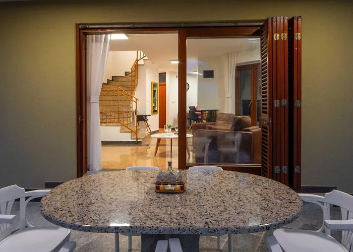 Βίλα Charming Rea With Heated Pool Sveti Filip i Jakov