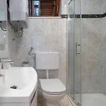 Charming Rea With Heated Pool