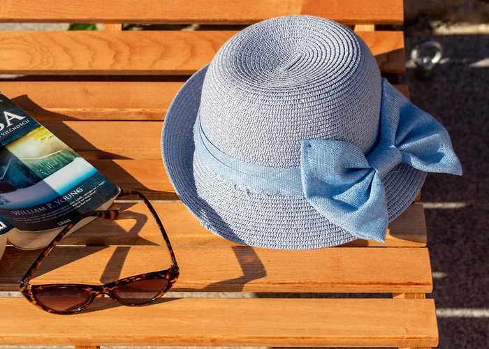 Villa Charming Rea With Heated Pool Sveti Filip i Jakov