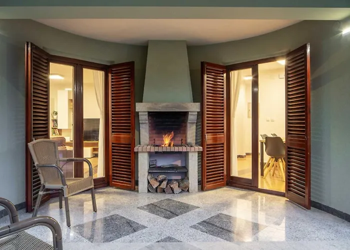 Charming Rea With Heated Pool Villa *