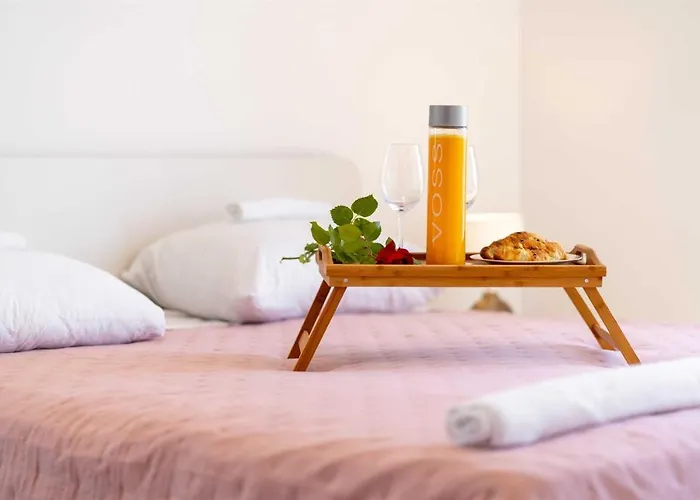 Charming Rea With Heated Pool Villa *